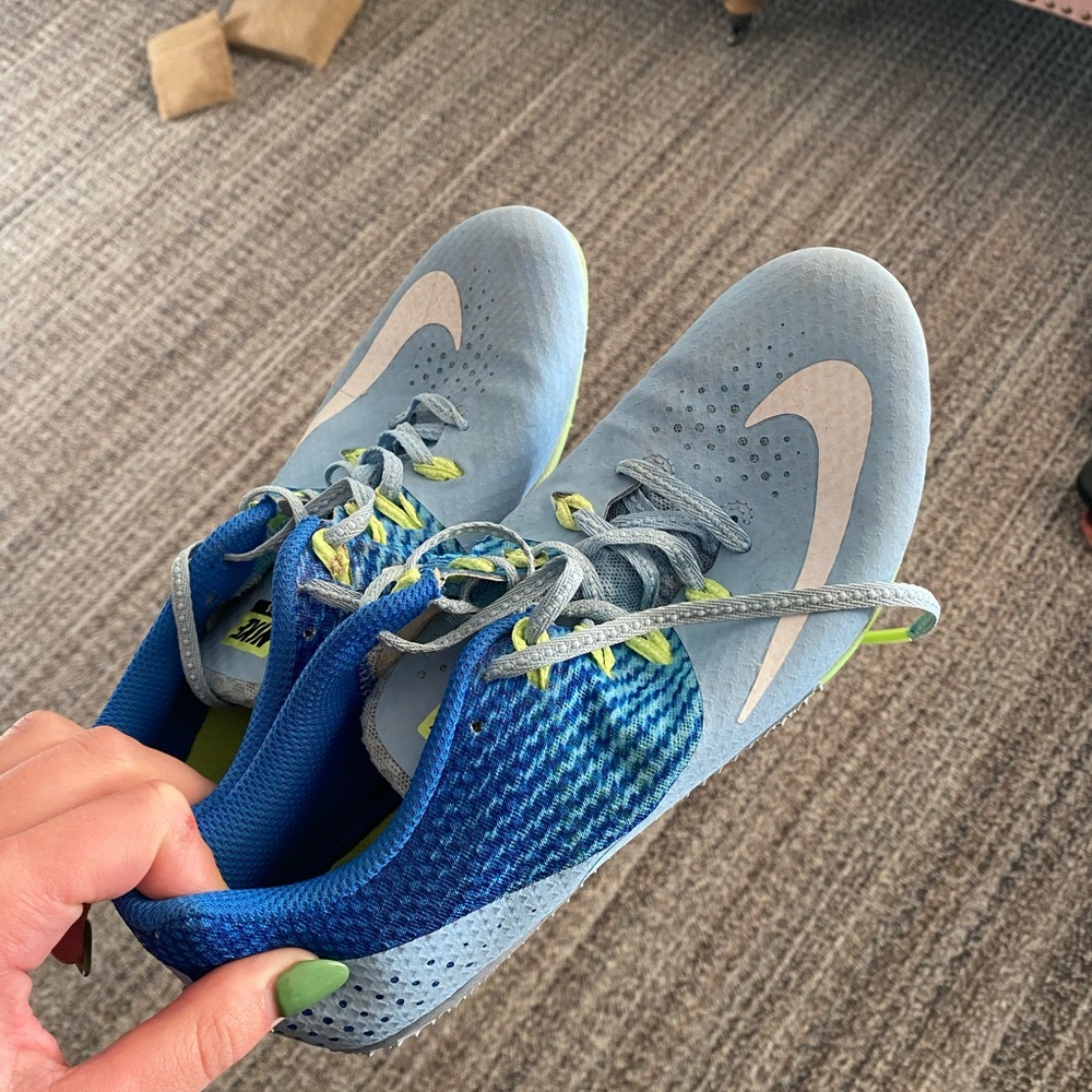 Nike sprinting spikes